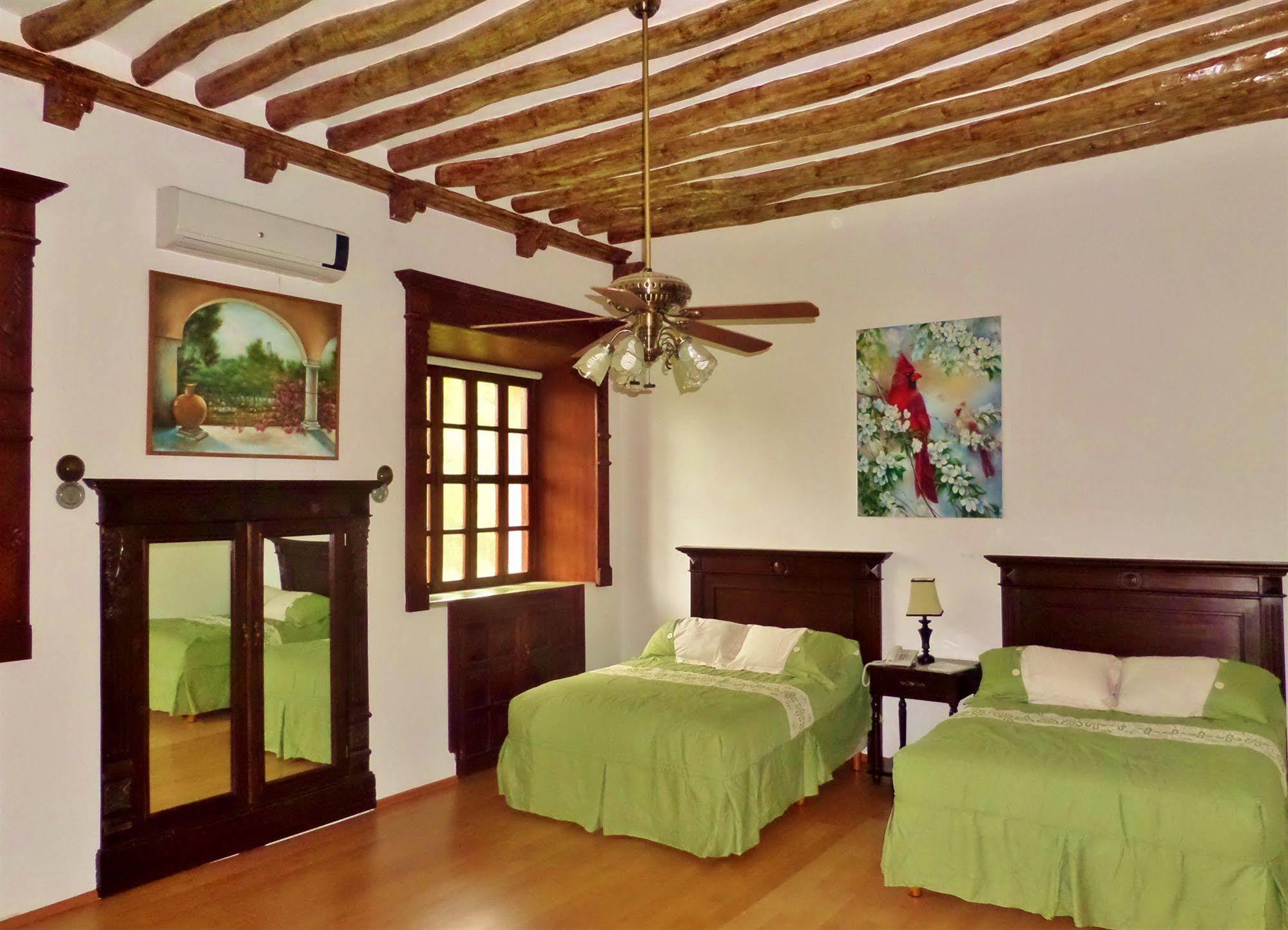 Hacienda Tepich Hotel Buitenkant foto