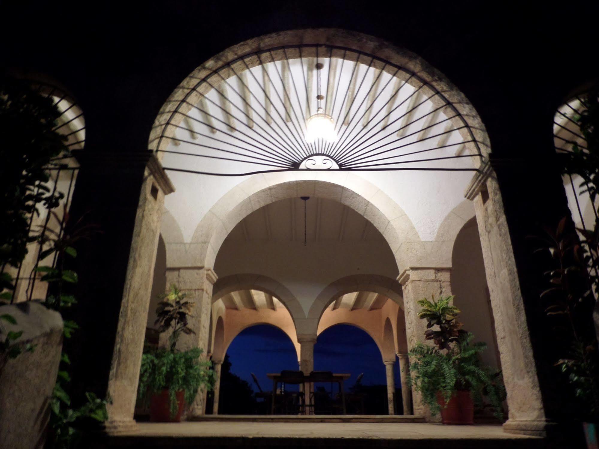 Hacienda Tepich Hotel Buitenkant foto