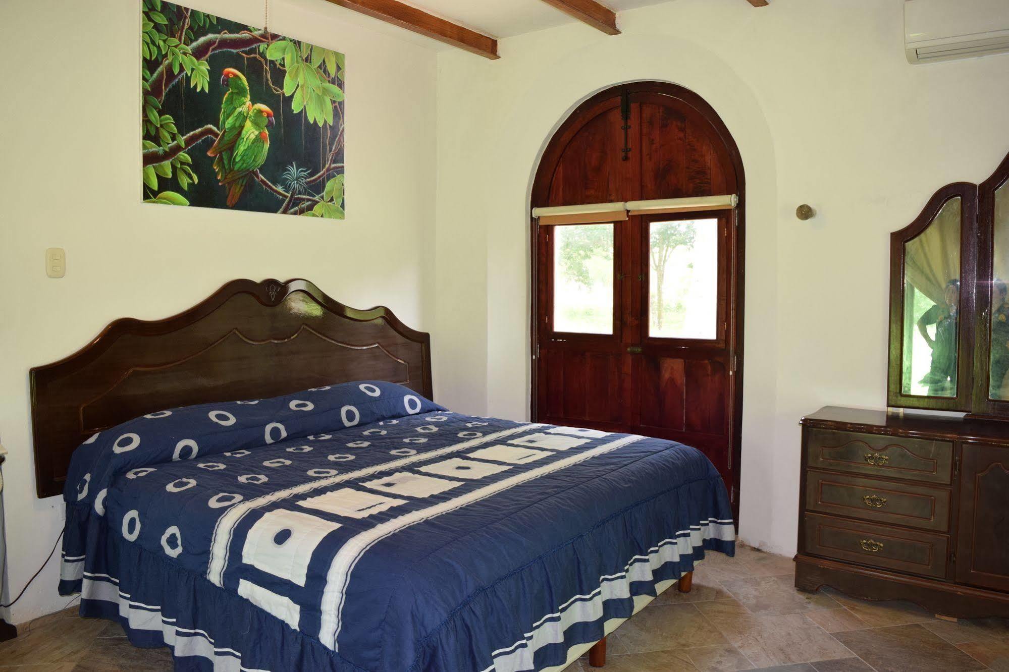 Hacienda Tepich Hotel Buitenkant foto