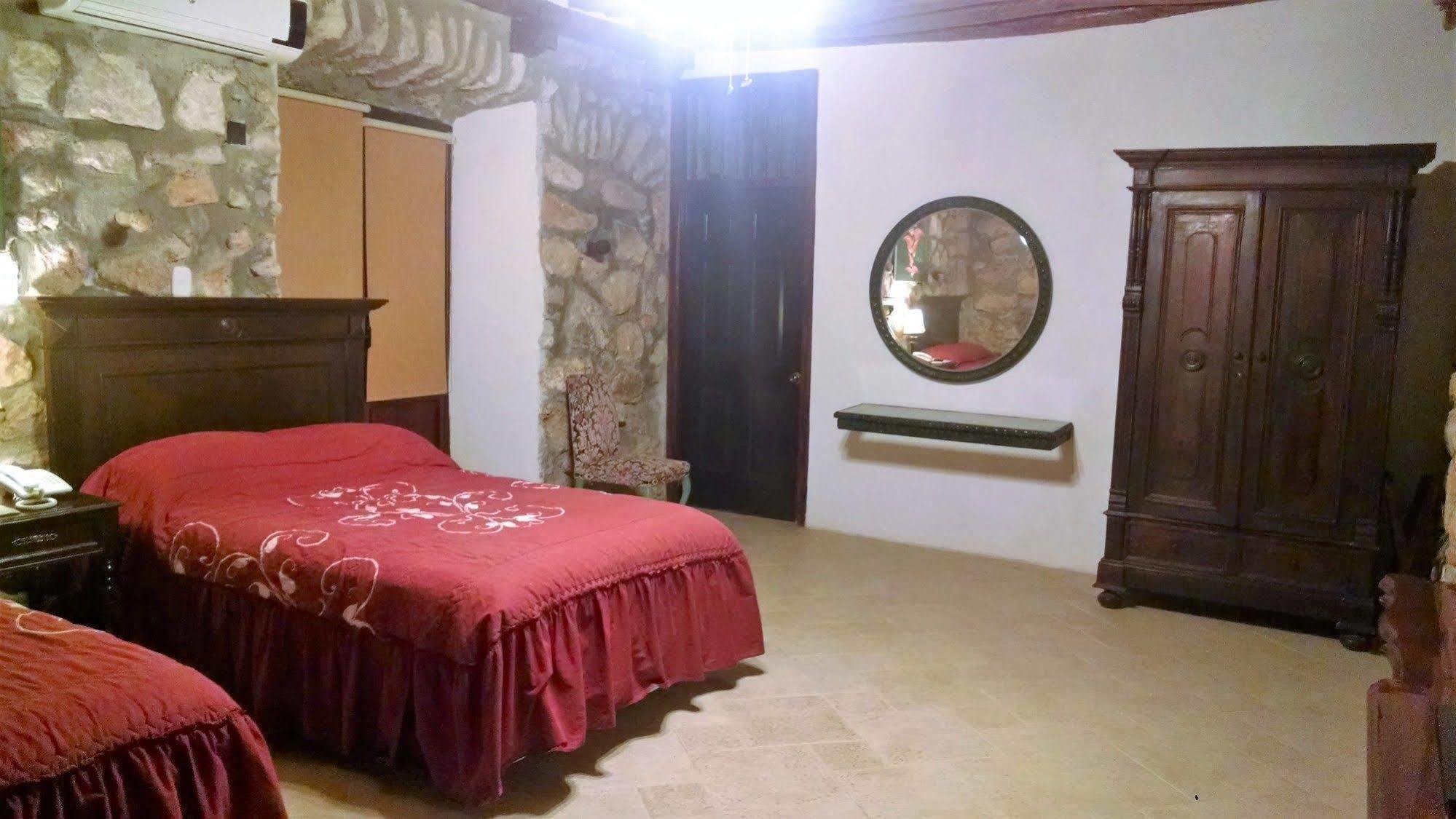 Hacienda Tepich Hotel Buitenkant foto
